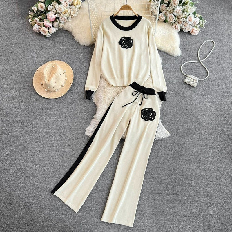 Damer elegant och bekväm fritidsset med blommönster Mirla-Eva Jonsson