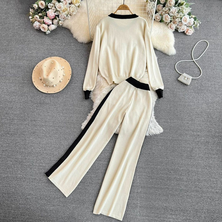 Damer elegant och bekväm fritidsset med blommönster Mirla-Eva Jonsson