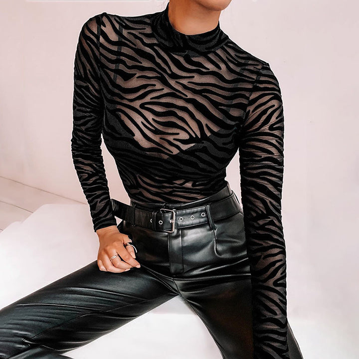 Damer elegant och genomskinlig långärmad bodysuit med zebra-design Mirla-Eva Jonsson