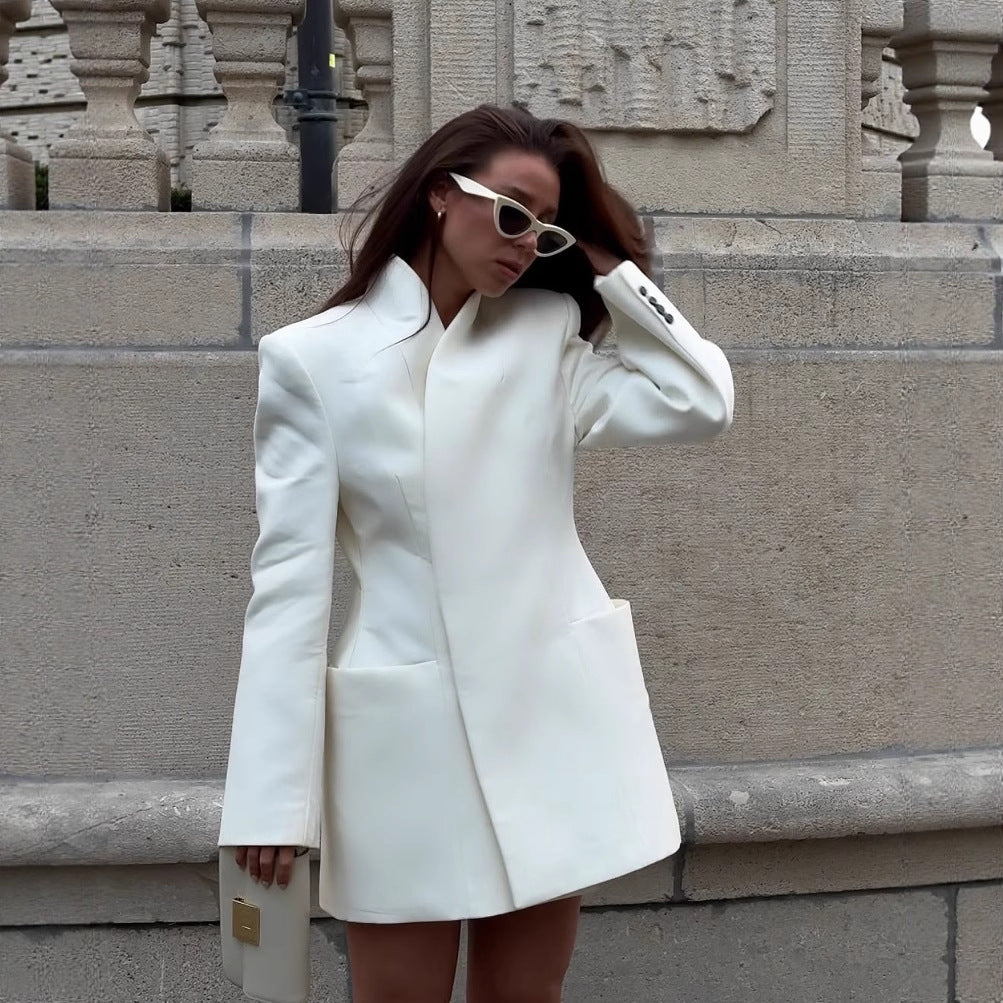 Damer elegant och jaquardvävd blazer Mirla-Eva Jonsson