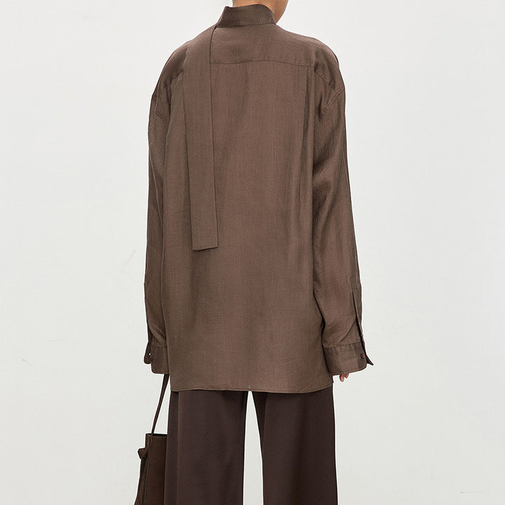 Damer elegant, off-the-shoulder blus med raffinerad krage Mirla-Eva Jonsson