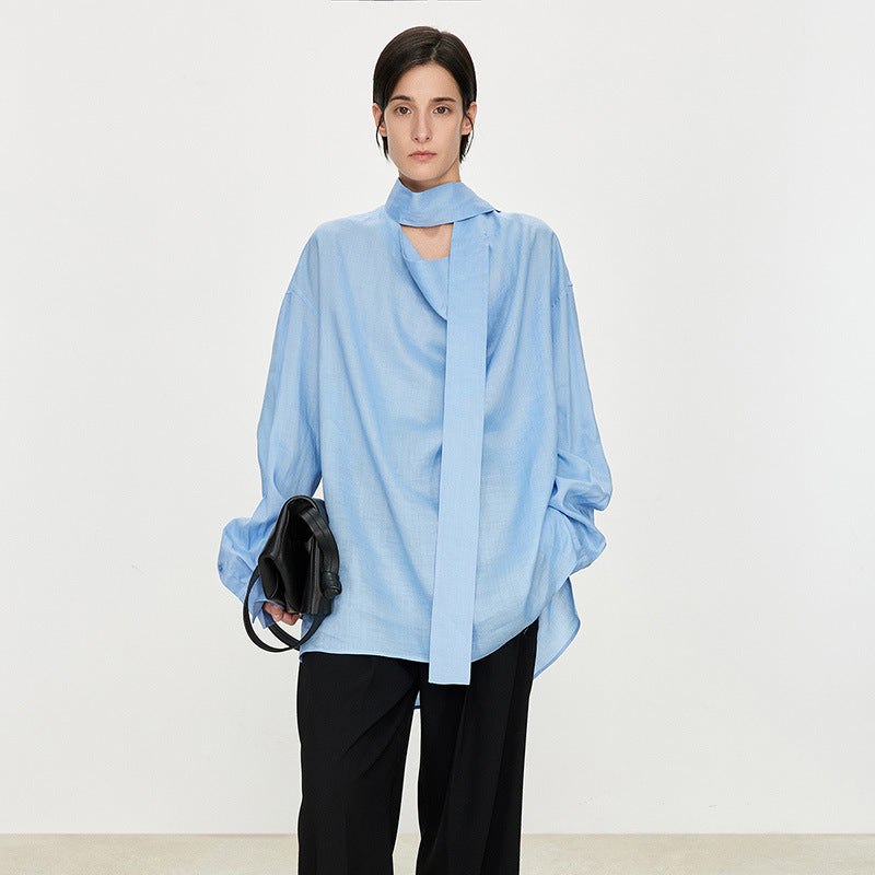 Damer elegant, off-the-shoulder blus med raffinerad krage Mirla-Eva Jonsson