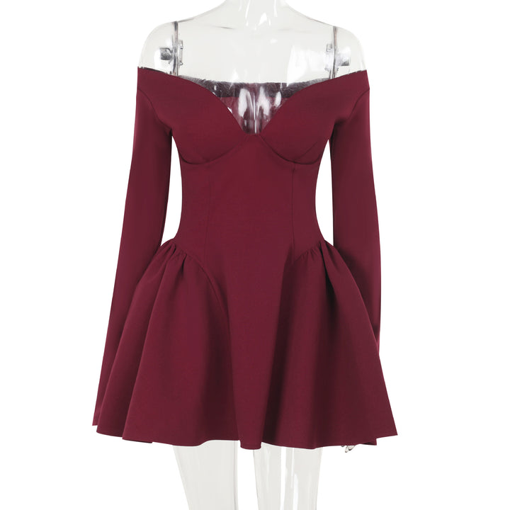 Damer elegant off-the-shoulder miniklänning med vid kjol Mirla-Eva Jonsson