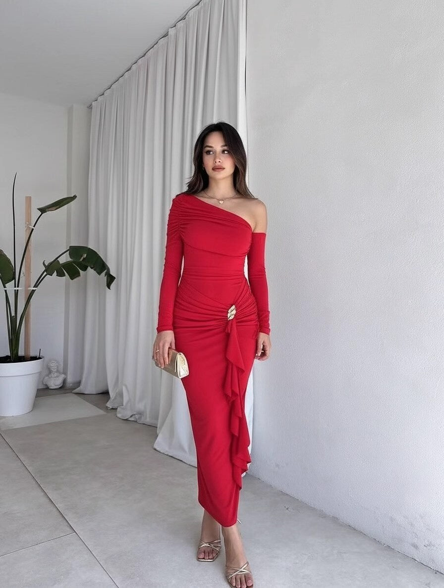 Damer elegant omslag klänning med asymmetrisk design och raffinerade draperingar Mirla-Eva Jonsson