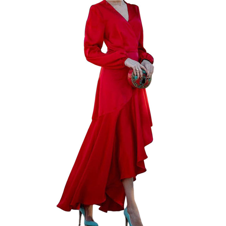 Damer elegant omslagklänning med flödande fåll och voluminösa ärmar Eva Jonsson-Eva Jonsson