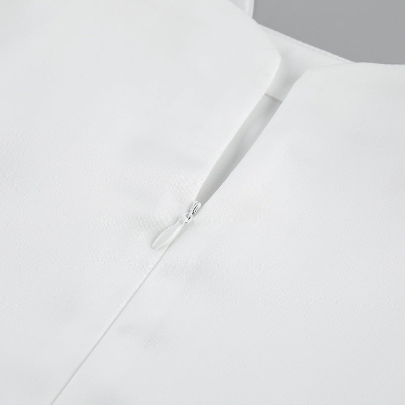 Damer elegant omslagsklänning med asymmetrisk fåll och raffinerad drapering Mirla-Eva Jonsson