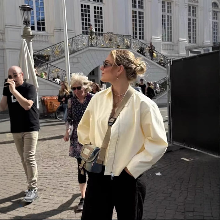 Damer elegant övergångjacka med praktisk dragkedja Mirla-Eva Jonsson