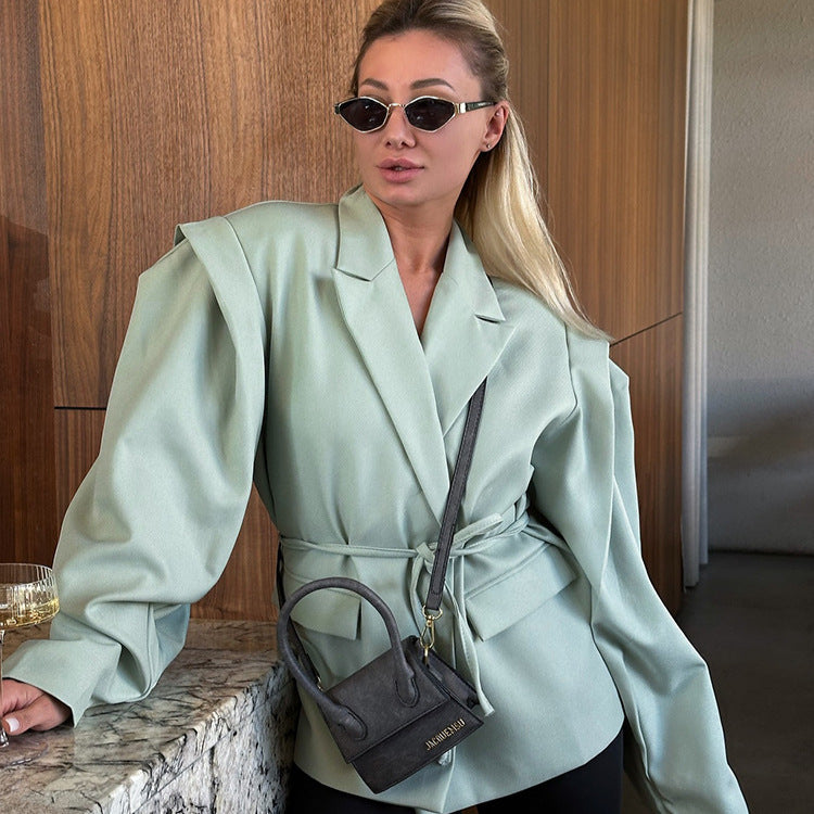 Damer elegant oversized blazerjacka med bälte detalj Mirla-Eva Jonsson