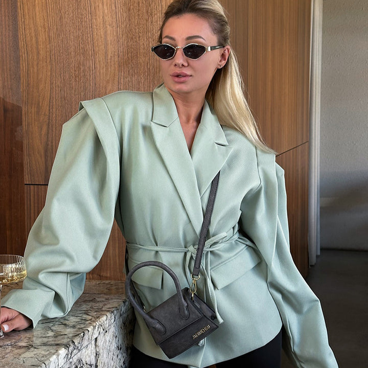 Damer elegant oversized blazerjacka med bälte detalj Mirla-Eva Jonsson