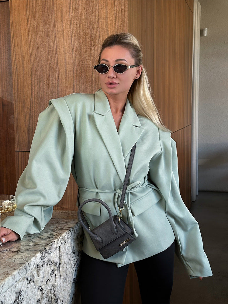 Damer elegant oversized blazerjacka med bälte detalj Mirla-Eva Jonsson