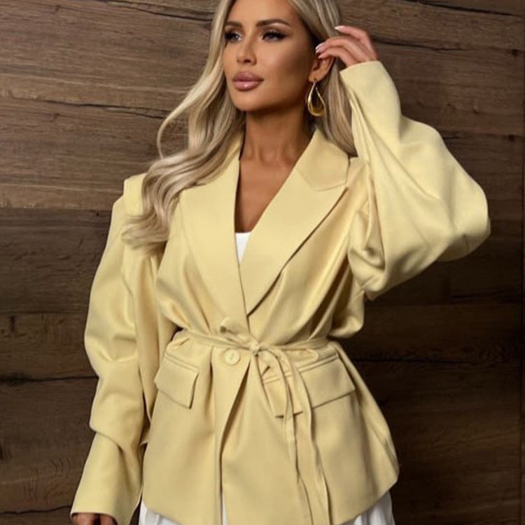 Damer elegant oversized blazerjacka med bälte detalj Mirla-Eva Jonsson