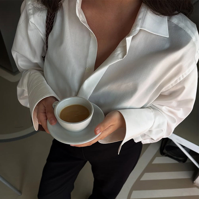 Damer elegant oversized blus med smala ärmar Mirla-Eva Jonsson