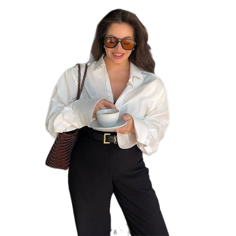 Damer elegant oversized blus med smala ärmar Mirla-Eva Jonsson