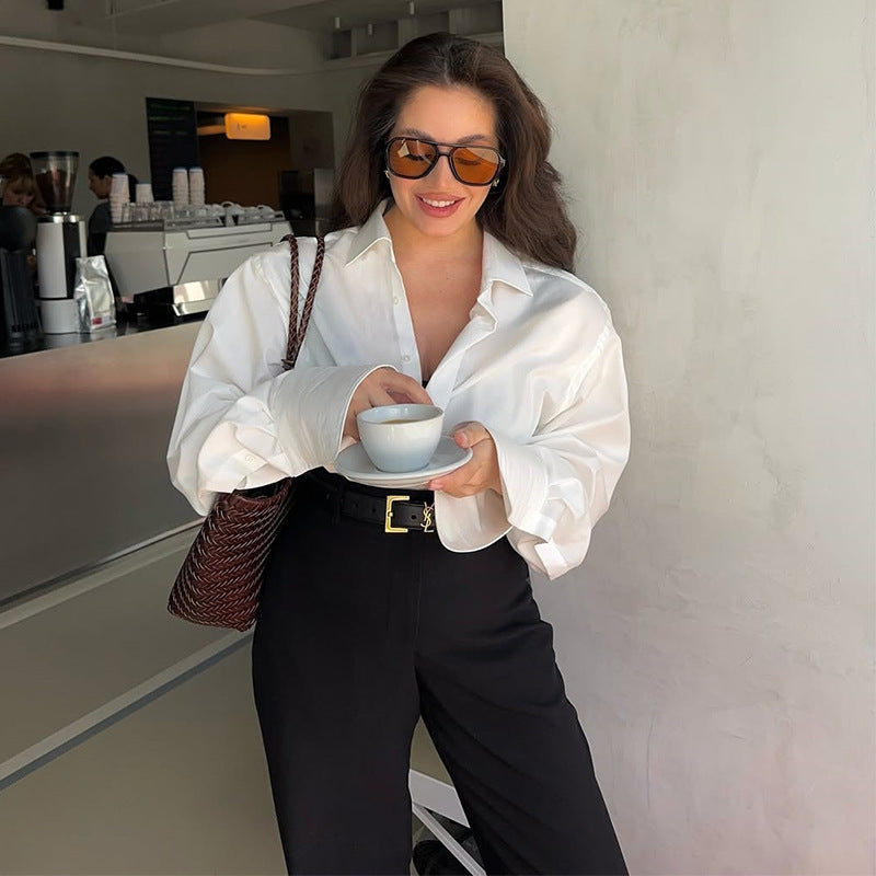 Damer elegant oversized blus med smala ärmar Mirla-Eva Jonsson