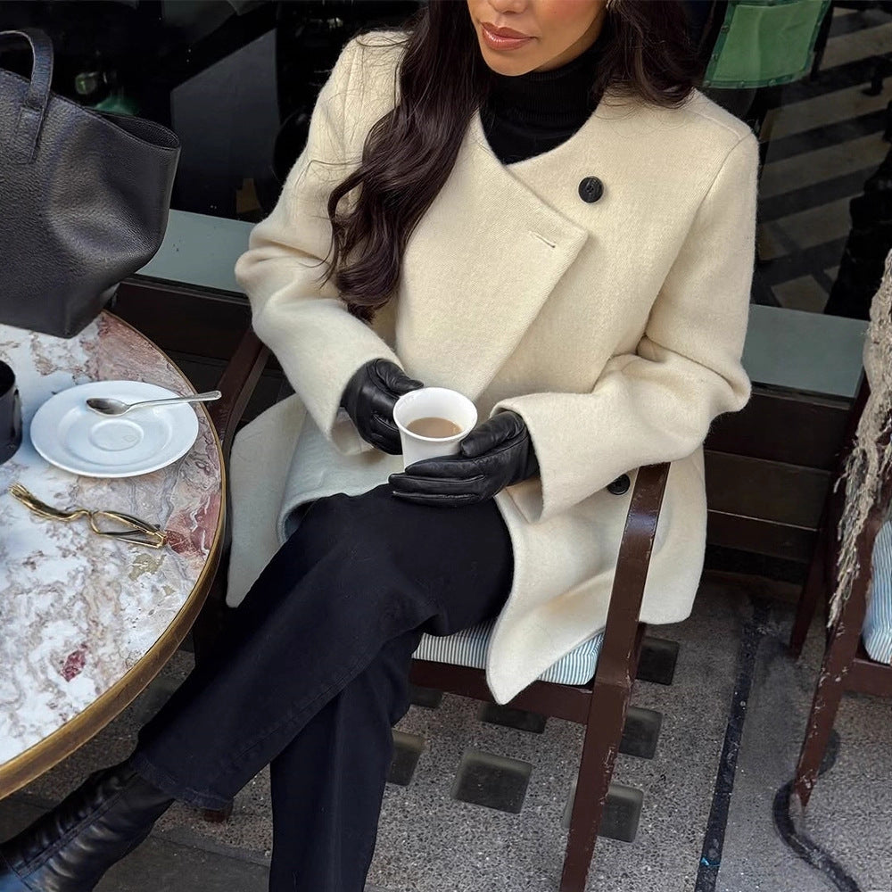 Damer elegant oversized ulljacka med knapppdetaljer Mirla-Eva Jonsson