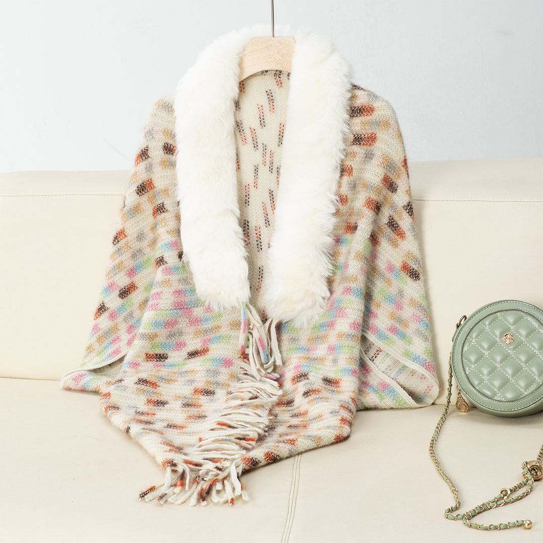 Damer elegant poncho med lyxig konstpälskrage och fransar Mirla-Eva Jonsson