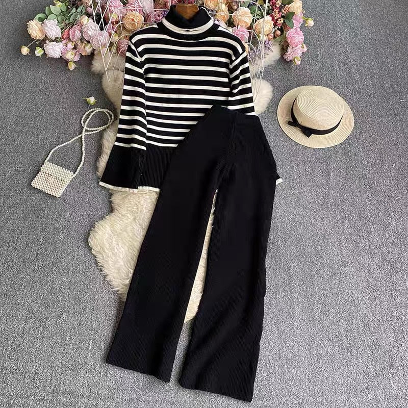 Damer elegant randigt stickat set med hög krage och vida ben Mirla-Eva Jonsson