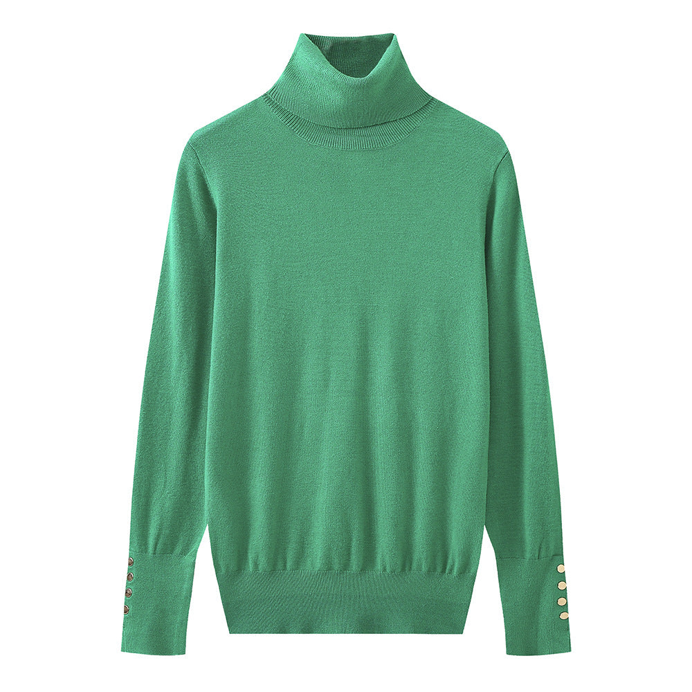 Damer elegant rullkragepullover med knapppdetail Mirla-Eva Jonsson