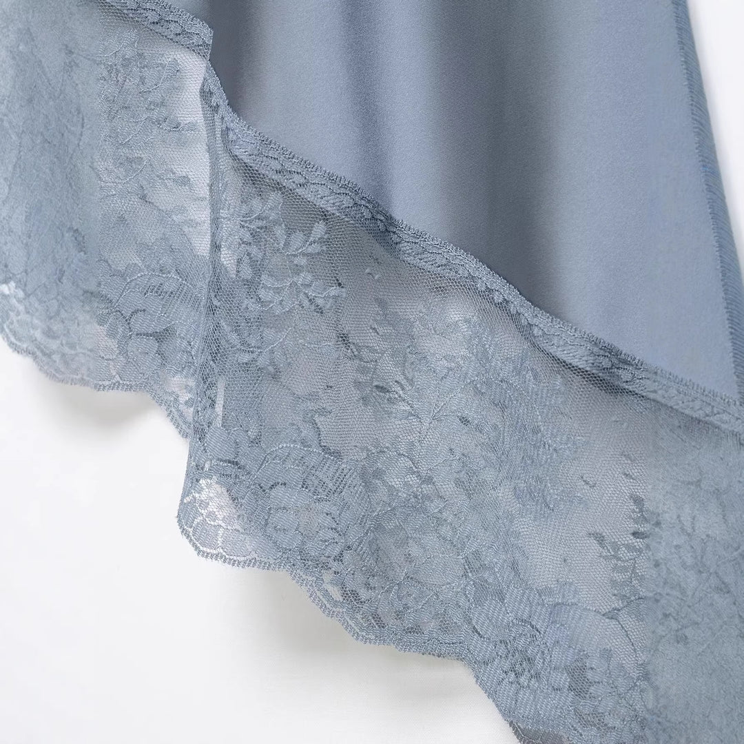 Damer elegant satin kjol med öm spetsdekoration Mirla-Eva Jonsson