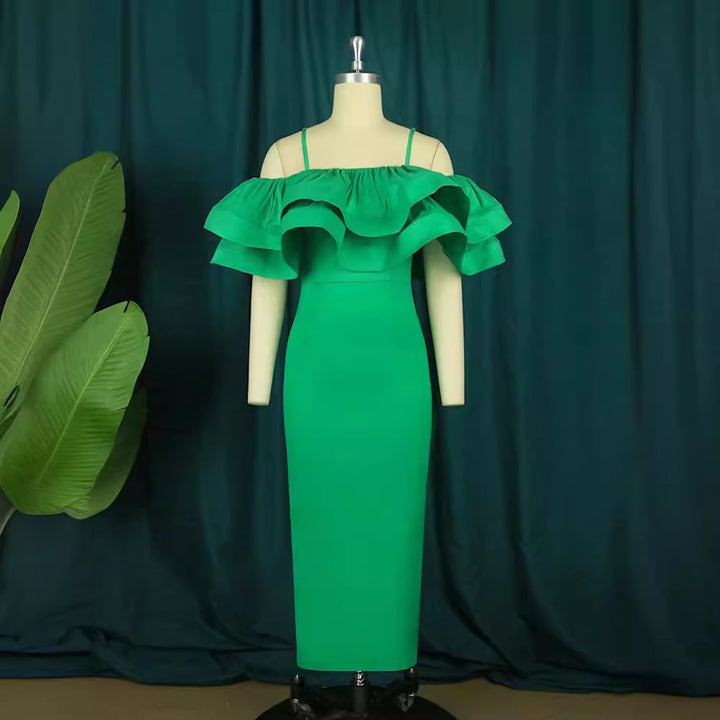 Damer elegant satin-klänning med voluminös volang nederkant Mirla-Eva Jonsson