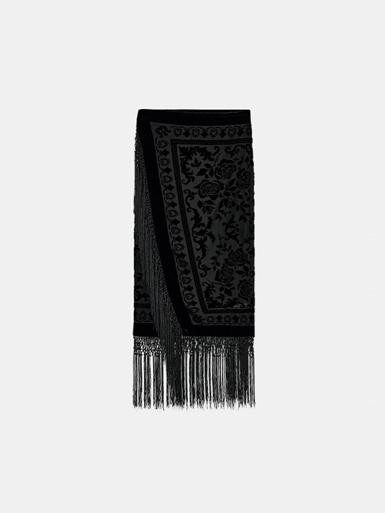 Damer elegant scarf med fransar och blommönster Mirla-Eva Jonsson