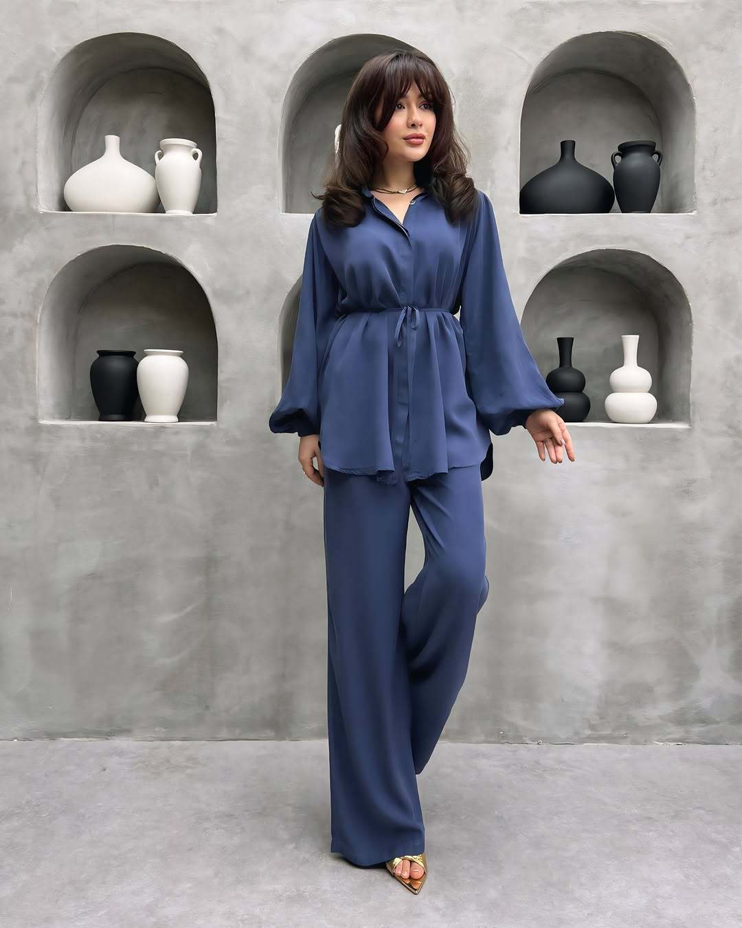 Damer elegant set med lång blus och vida byxor Mirla-Eva Jonsson