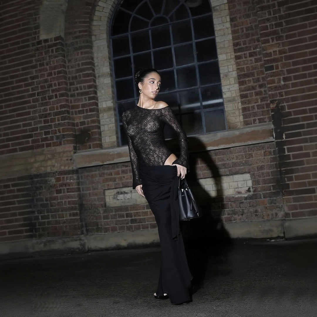 Damer elegant spets bodysuit med stiligt långt kjol Mirla-Eva Jonsson