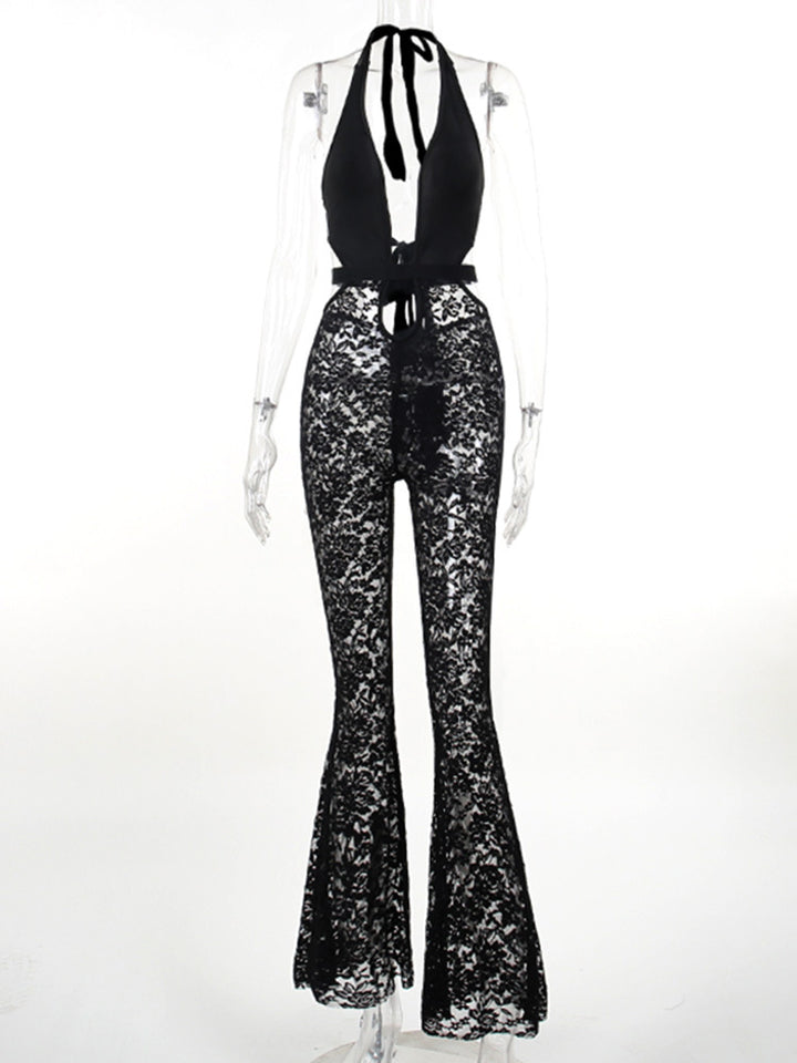Damer elegant spets jumpsuit med djup V-ringning och trumpetbyxor Mirla-Eva Jonsson