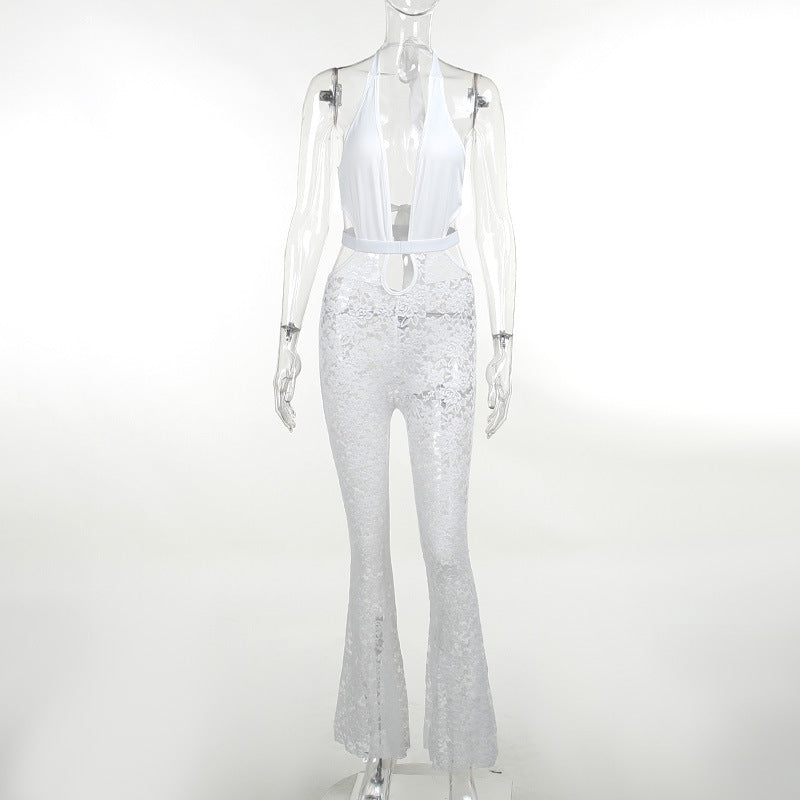 Damer elegant spets jumpsuit med djup V-ringning och trumpetbyxor Mirla-Eva Jonsson