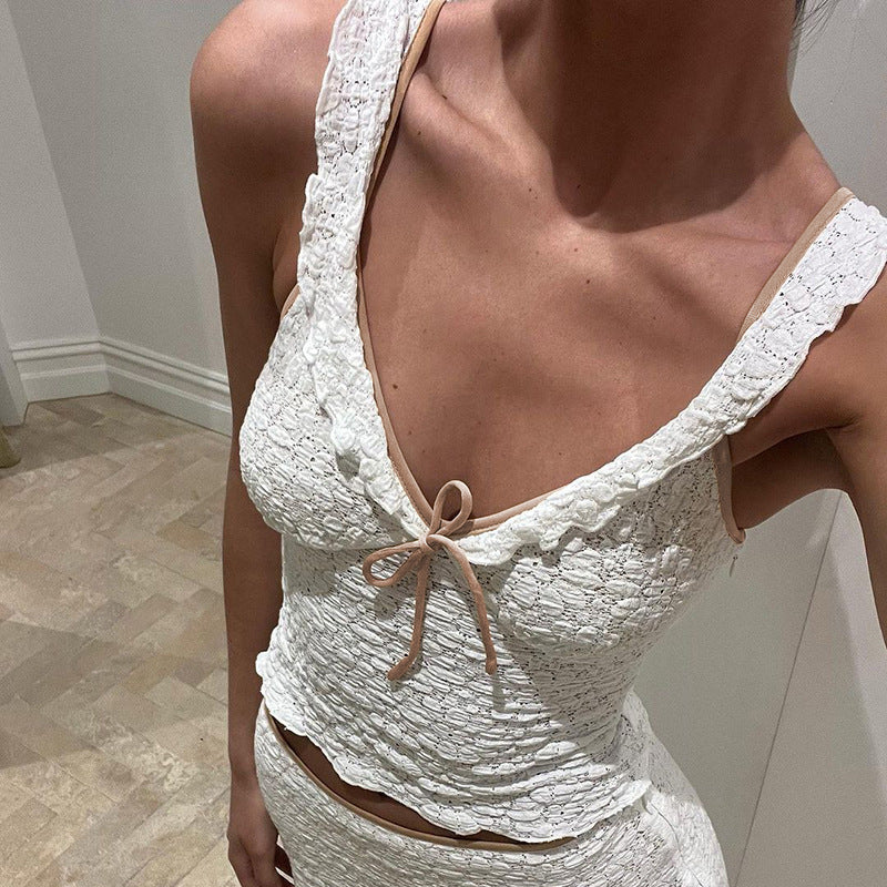 Damer elegant spets topp med lekfulla volangdetaljer och ruchningar Mirla-Eva Jonsson