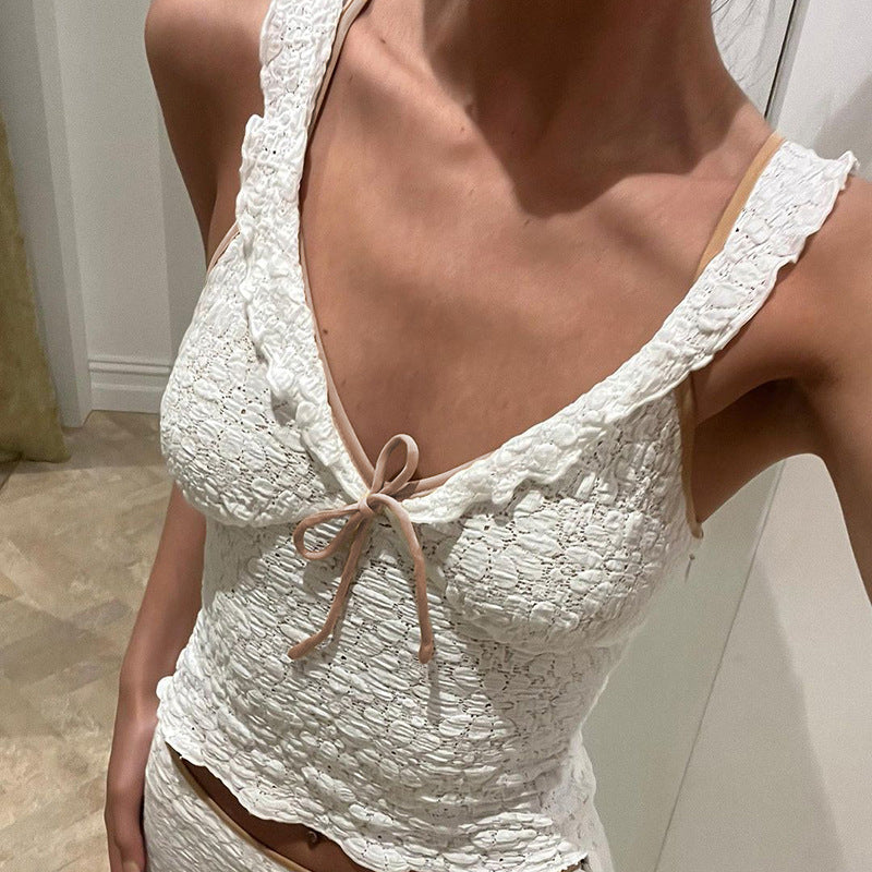 Damer elegant spets topp med lekfulla volangdetaljer och ruchningar Mirla-Eva Jonsson