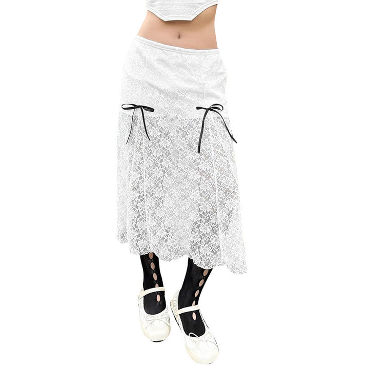 Damer elegant spetskjol med transparenta insatser och raffinerade bindsnören Mirla-Eva Jonsson