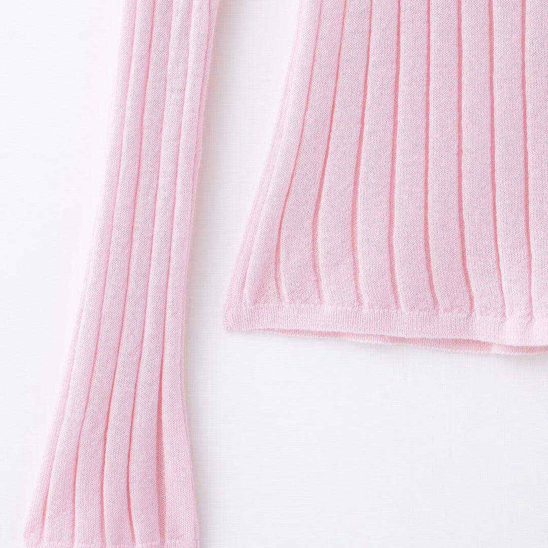 Damer elegant stickad blus med fin ribbstruktur Mirla-Eva Jonsson