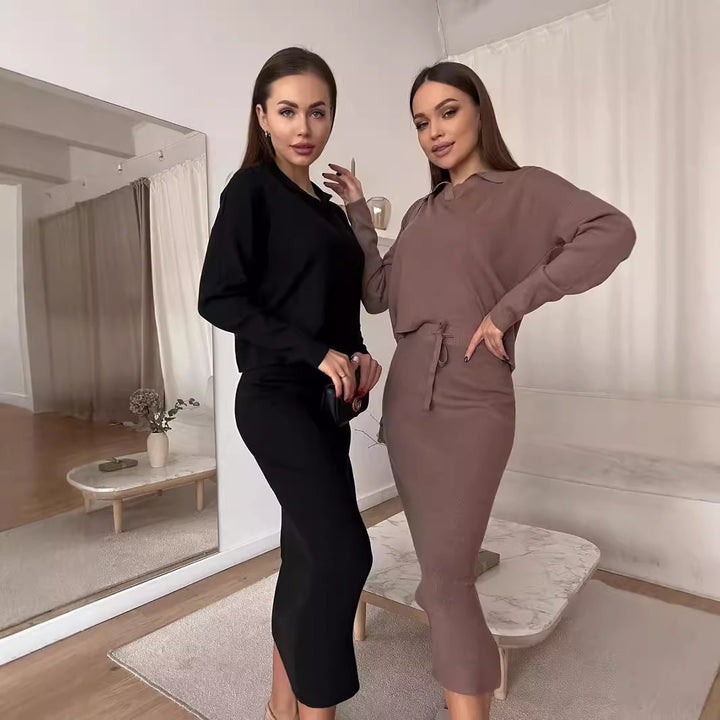 Damer elegant stickad dräktsuit med polokrage Mirla-Eva Jonsson