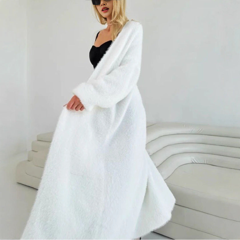 Damer elegant stickad kappa Mirla-Eva Jonsson