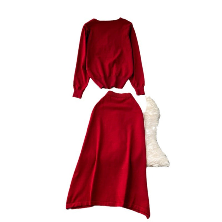 Damer elegant stickad set med V-urringning och knapplist Mirla-Eva Jonsson