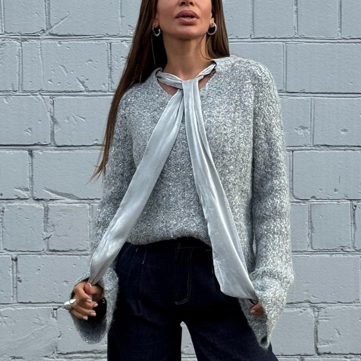 Damer elegant stickad tröja med moderiktig silkessjal Mirla-Eva Jonsson