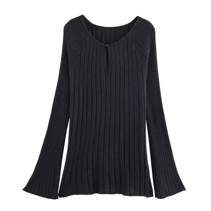 Damer elegant stickat set med vid passform och fina ribbdetaljer Mirla-Eva Jonsson