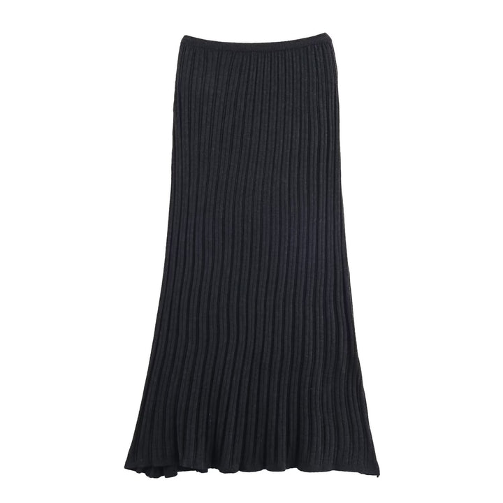 Damer elegant stickat set med vid passform och fina ribbdetaljer Mirla-Eva Jonsson