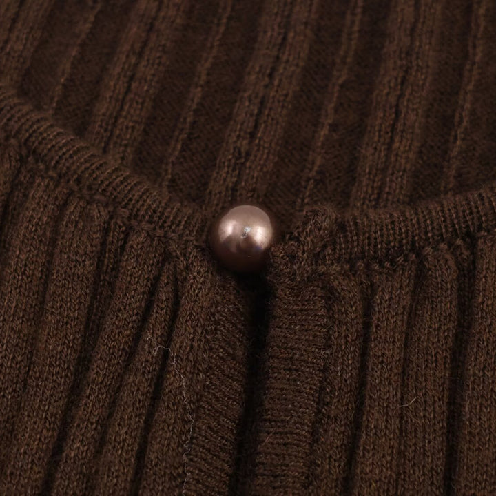 Damer elegant stickat set med vid passform och fina ribbdetaljer Mirla-Eva Jonsson