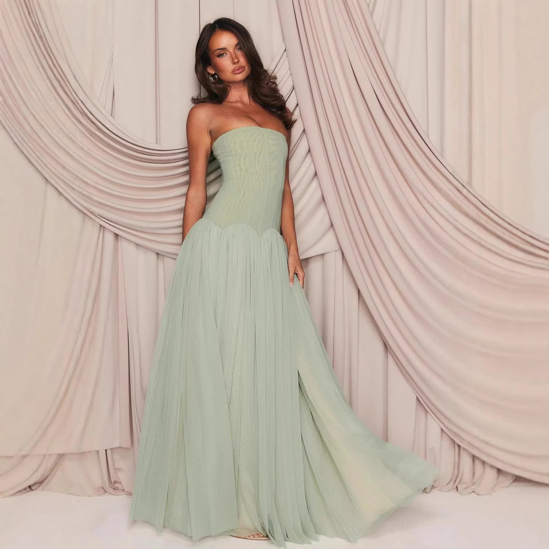 Damer elegant, strapless maxiklänning med flytande tyllevyll Mirla-Eva Jonsson