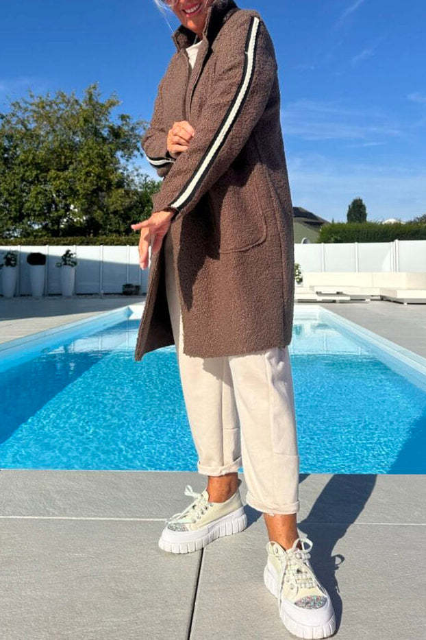 Damer elegant teddyjacka med två fickor och sportiga ränder Mirla-Eva Jonsson