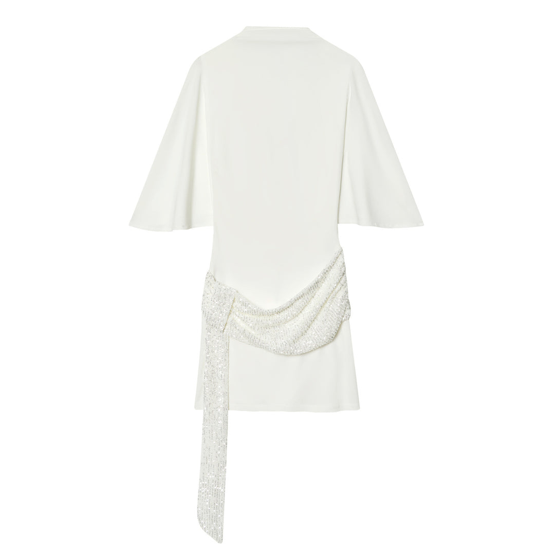 Damer elegant topp med svängd fåll och glittrande applikationer Mirla-Eva Jonsson
