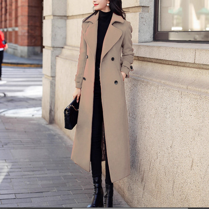 Damer elegant trench coat med dubbelknapplist och vid passform Mirla-Eva Jonsson
