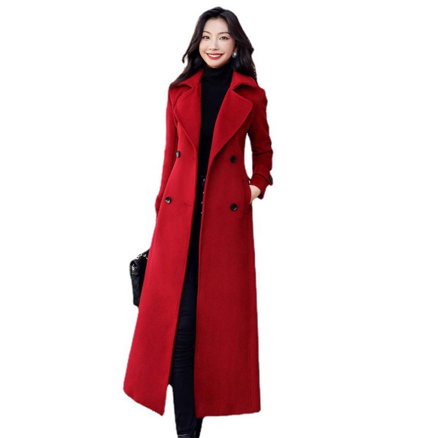 Damer elegant trench coat med dubbelknapplist och vid passform Mirla-Eva Jonsson