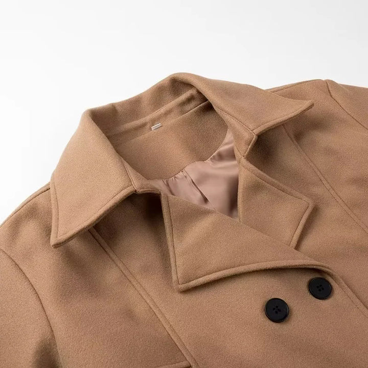 Damer elegant trenchcoat med axelklappar och midjebälte Mirla-Eva Jonsson