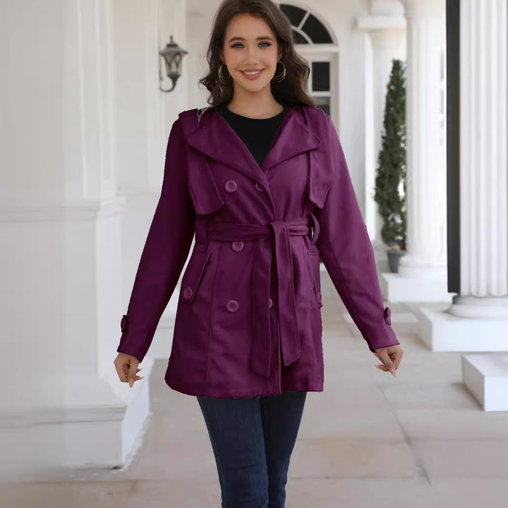 Damer elegant trenchcoat med bälte och dubbelt knäppta detaljer Mirla-Eva Jonsson