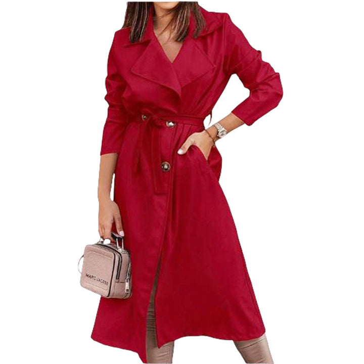 Damer elegant trenchcoat med bälte och feminin silhuett Mirla-Eva Jonsson