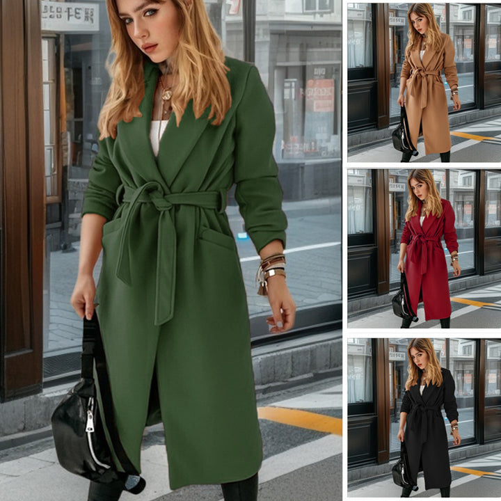 Damer elegant trenchcoat med bälte och praktiska fickor Mirla-Eva Jonsson