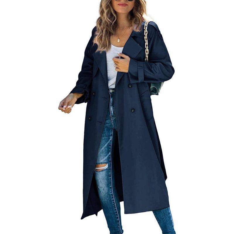 Damer elegant trenchcoat med dubbel rad knappstängning och midjebälte Mirla-Eva Jonsson